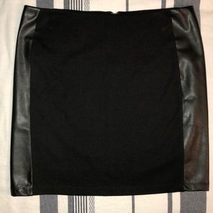Black, Forever 21 mini skirt, Size: Large